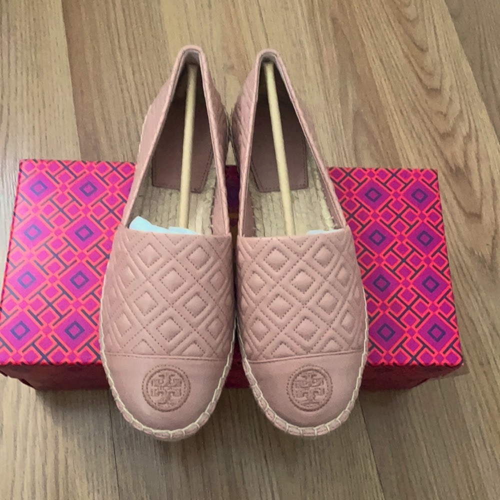 Tory Burch Quilted Flat Easpdrille